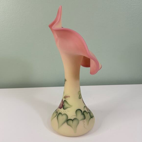 Fenton Burmese Glass 1998 Messenger Exclusive Hummingbird Jack In Pulpit Vase - Picture 5 of 15